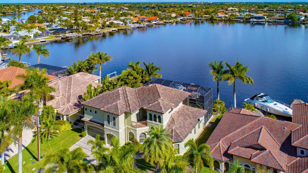 Best Auto Shipping Company in Cape Coral, Florida