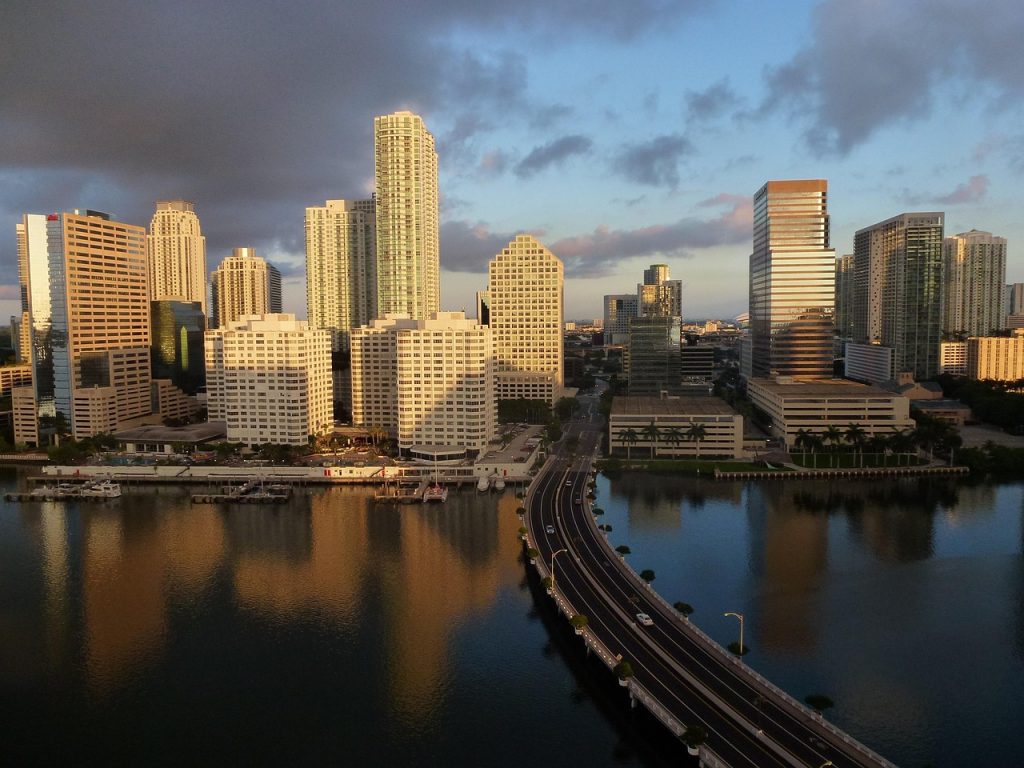 Auto Shipping Company near Miami, Florida