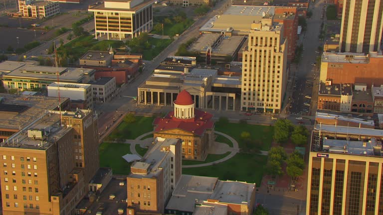 Expedited Auto Shipping in Springfield, Illinois.