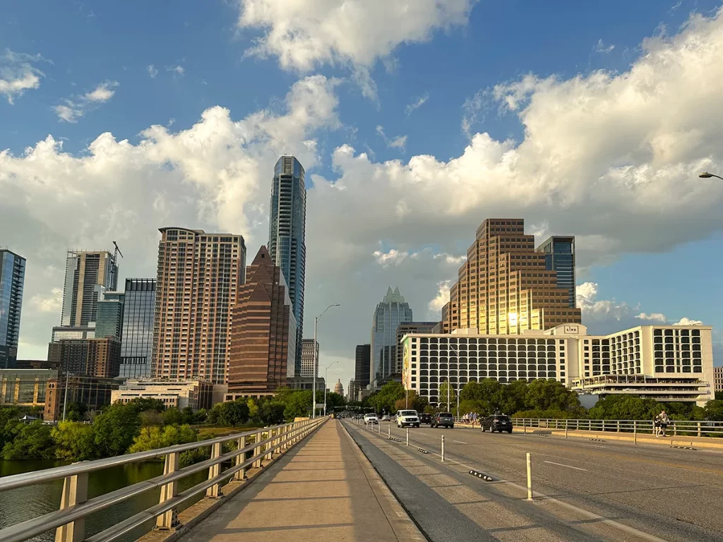 Expedited Auto Shipping in Austin, Texas