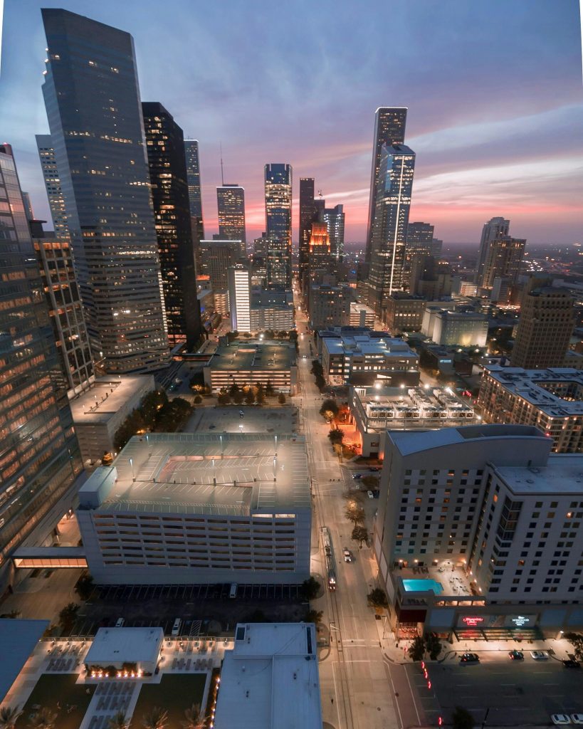 Expedited Auto Shipping in Houston, Texas.